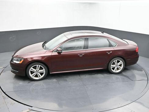 Used 2014 Volkswagen Passat TDI SE FWD image 29