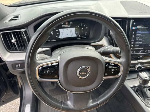 Used 2019 Volvo XC60 T5 Inscription w/ Protection Package Premier image 28