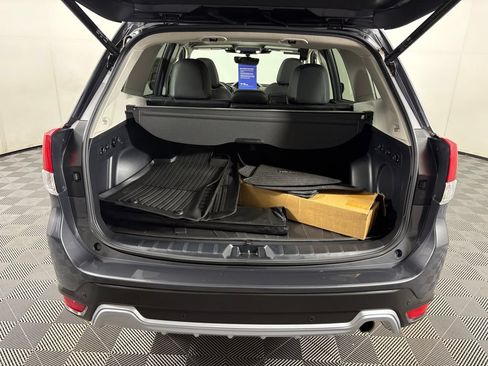 Used 2024 Subaru Forester Touring AWD/4WD image 32