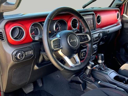 Used 2021 Jeep Gladiator Rubicon AWD/4WD image 17