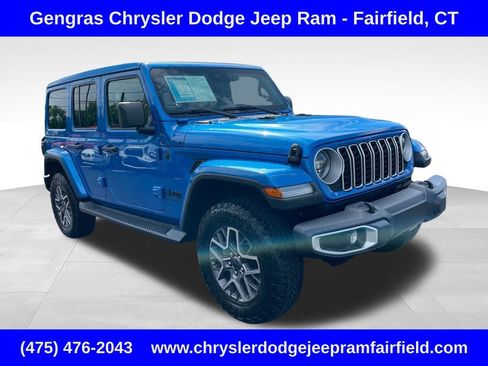 Certified 2025 Jeep Wrangler Unlimited Sahara AWD/4WD image 1