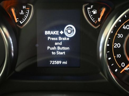 Used 2022 Jeep Wrangler Unlimited Sport AWD/4WD image 11