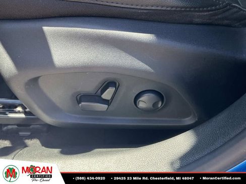 Used 2023 Jeep Compass Latitude AWD/4WD image 17