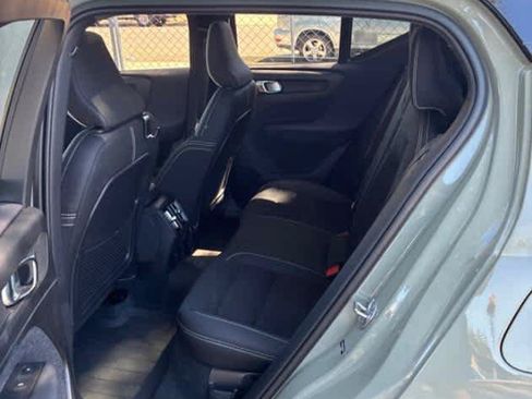 Used 2023 Volvo XC40 Recharge Plus w/ Protection Package Premier AWD/4WD image 5