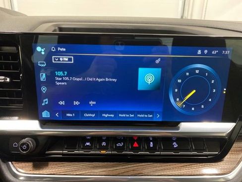 Used 2022 Chevrolet Silverado 1500 RST w/ Z71 Off-Road Package image 24