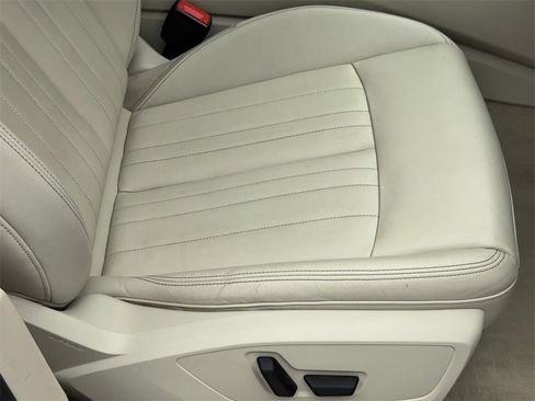 Used 2022 Audi A6 3.0T Premium w/ Convenience Package image 46