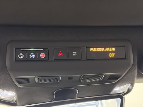 Used 2023 Chevrolet Corvette Stingray Premium Cpe w/ Z51 Performance Package image 36