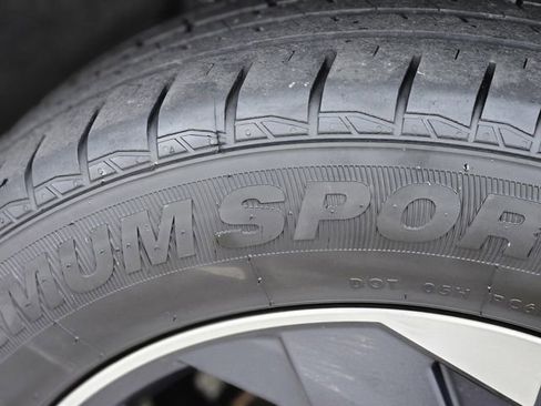 Certified 2024 Nissan Rogue SV image 11