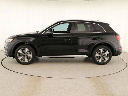 Certified 2023 Audi Q5 Premium Plus AWD/4WD image 2