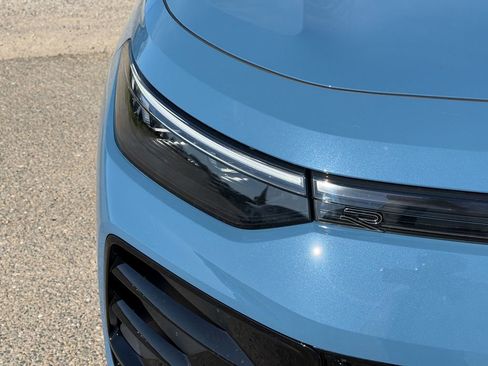New 2026 Volkswagen Tiguan SE R-Line AWD/4WD image 5