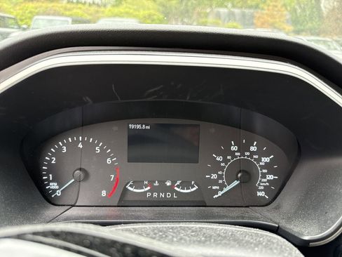 Used 2022 Ford Escape SE w/ SE Sport Appearance Package AWD/4WD image 6