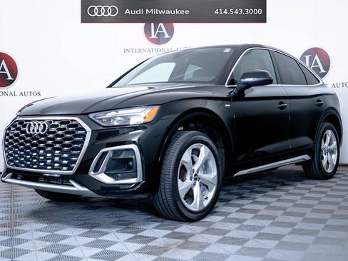 Used 2023 Audi Q5 2.0T Premium w/ Convenience Package AWD/4WD image 3