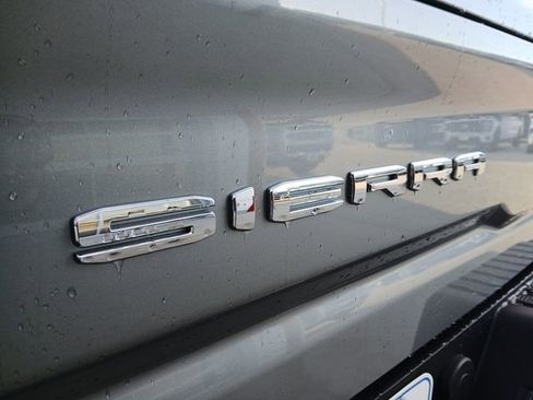 New 2026 GMC Sierra 2500 SLT w/ SLT Convenience Package image 35