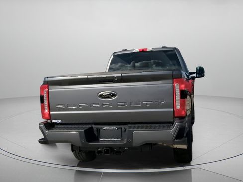 New 2026 Ford F250 Lariat w/ Black Appearance Package image 27