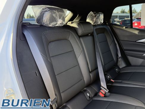 New 2026 Chevrolet Equinox EV LT image 19