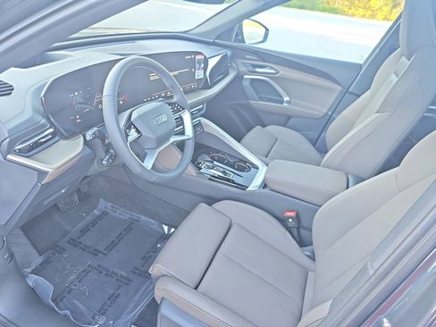 New 2025 Audi Q5 Premium Plus image 16
