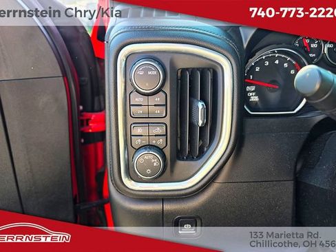 Used 2021 Chevrolet Silverado 1500 LT Trail Boss w/ Convenience Package II AWD/4WD image 15