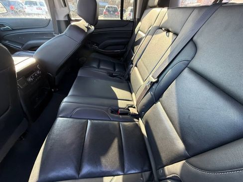 Used 2019 GMC Yukon XL SLT w/ Open Road Package image 14