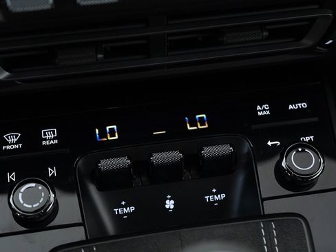 Used 2022 Porsche 911 GT3 image 30