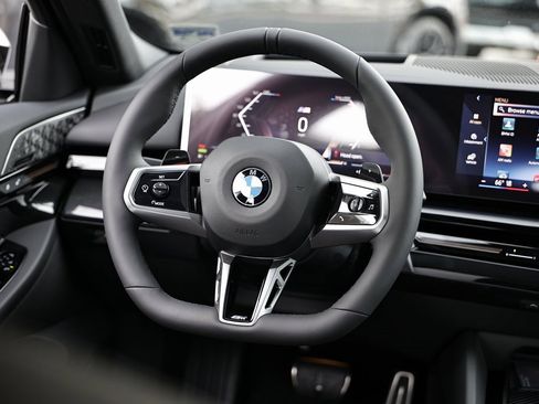 New 2026 BMW 530i w/ M Sport Package image 28