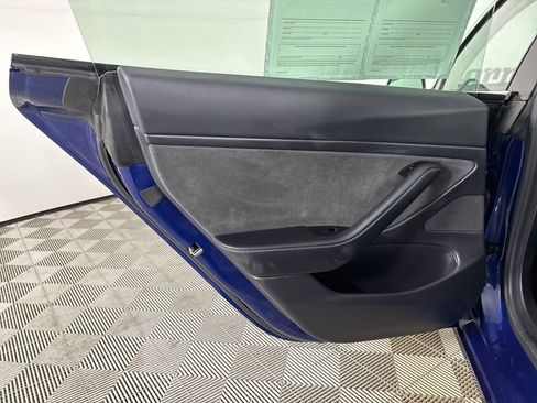 Used 2020 Tesla Model 3 Long Range image 14
