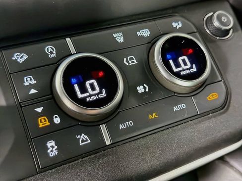 Certified 2023 Land Rover Defender 110 S AWD/4WD image 16