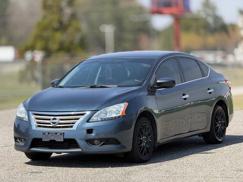 Used 2013 Nissan Sentra SV w/ Driver Pkg FWD image 6