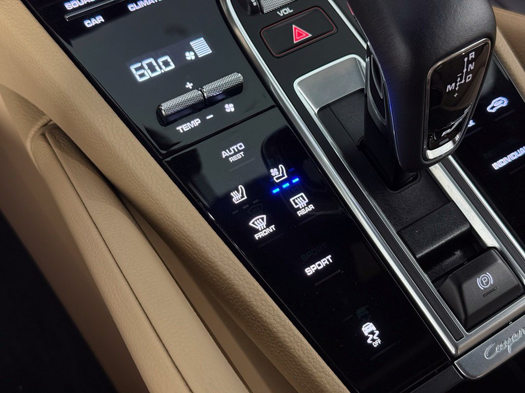 Certified 2023 Porsche Cayenne AWD/4WD image 33