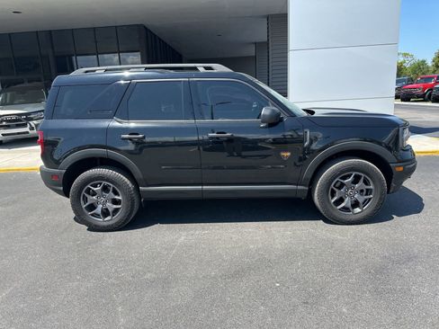 Used 2023 Ford Bronco Sport Badlands image 3