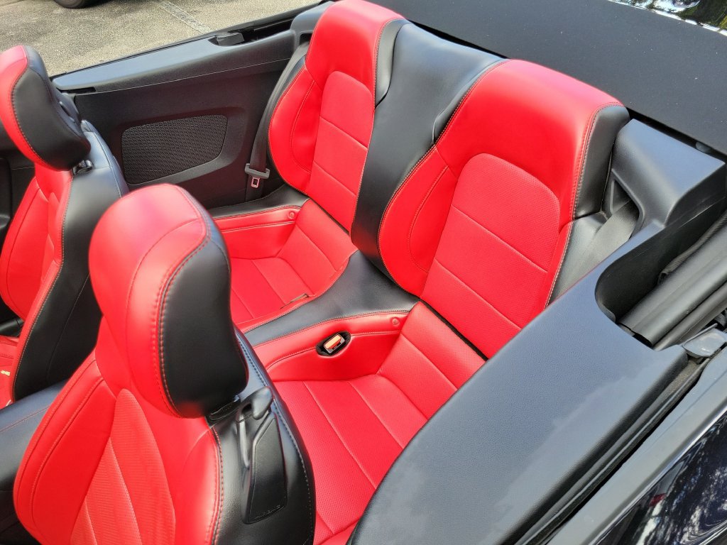 Used 2021 Ford Mustang GT Premium w/ Equipment Group 401A RWD image 20