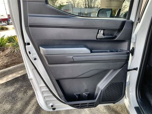 New 2025 Toyota Tacoma SR5 image 15