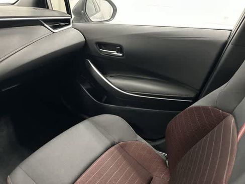 Used 2024 Toyota Corolla SE image 13