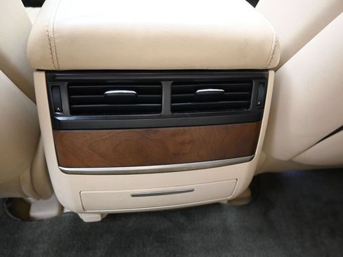 Used 2017 Lexus LX 570 4WD image 20