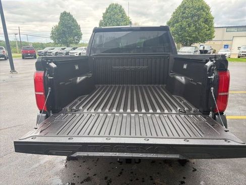New 2026 Toyota Tacoma SR5 AWD/4WD image 9