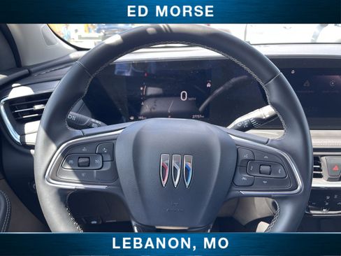 Used 2025 Buick Encore GX Preferred AWD/4WD image 12