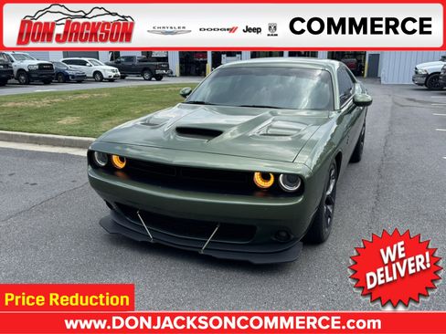 Used 2023 Dodge Challenger SXT w/ Blacktop Package RWD image 1