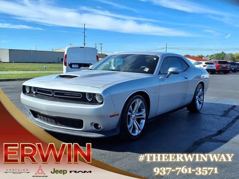 Certified 2022 Dodge Challenger R/T image 9