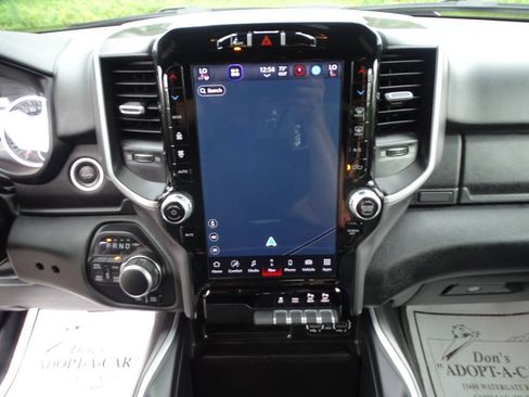 Used 2023 RAM 1500 4x4 Crew Cab Big Horn image 22