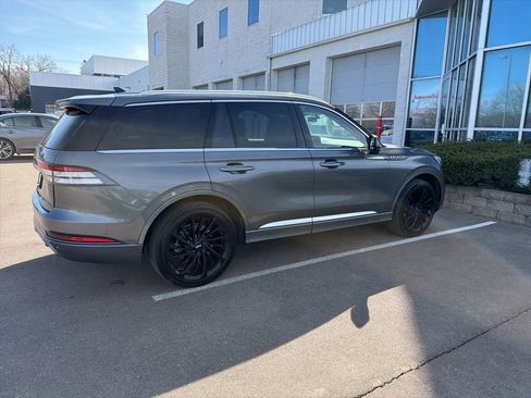 Used 2022 Lincoln Aviator Reserve w/ Equipment Group 201A image 7