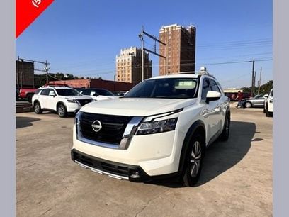 Certified 2022 Nissan Pathfinder SL