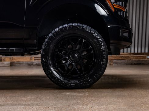 Used 2026 Ford F150 XLT w/ XLT Black Appearance Package AWD/4WD image 12