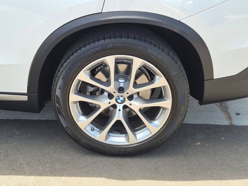 Used 2021 BMW X5 sDrive40i w/ Luxury Seating Package 2 RWD image 32