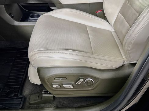 Used 2024 Hyundai Santa Fe Calligraphy AWD/4WD image 23