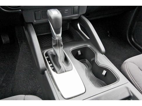 Certified 2024 Nissan Frontier SV image 24