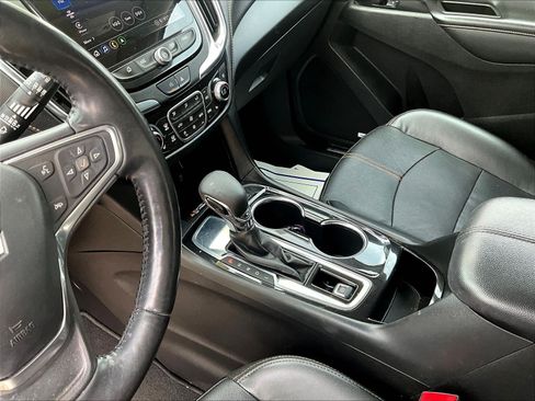 Used 2022 Chevrolet Equinox Premier FWD image 20