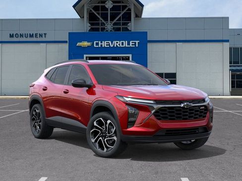 New 2026 Chevrolet Trax RS FWD image 7