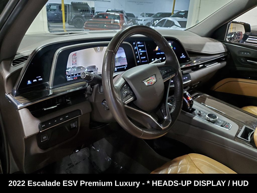 Used 2022 Cadillac Escalade ESV Premium Luxury AWD/4WD image 7