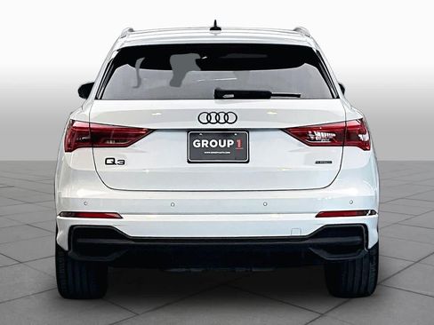 Certified 2024 Audi Q3 2.0T Premium Plus AWD/4WD image 5