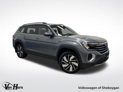 Used 2025 Volkswagen Atlas SE w/ Panoramic Sunroof Package