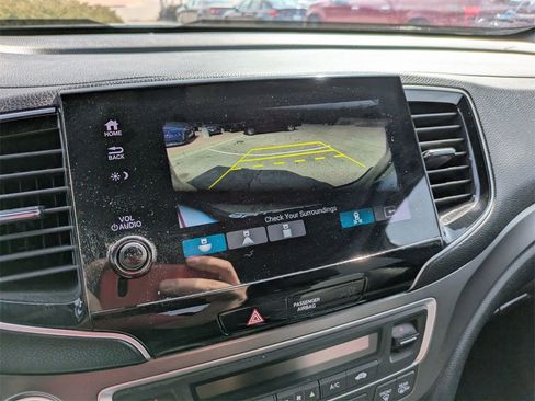 Used 2023 Honda Passport EX-L image 19